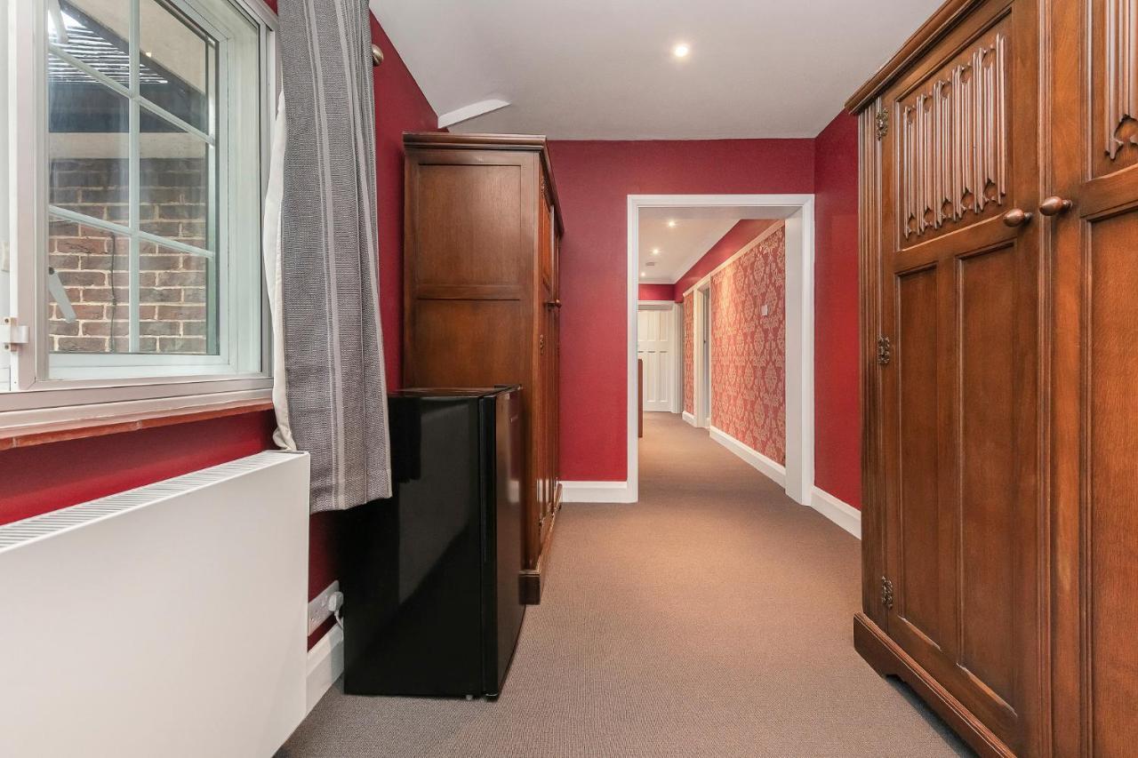 Westleigh 호텔 Ashtead 외부 사진