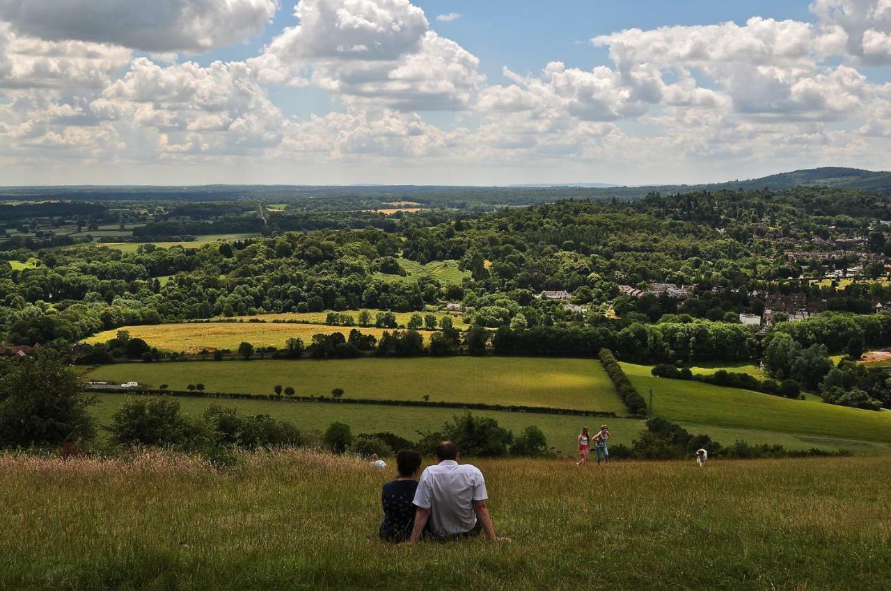 Westleigh 호텔 Ashtead 외부 사진